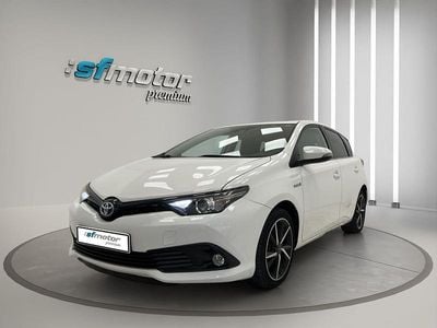 Usado Toyota Auris Touring Sports Edition 136 CV (100 kW) 2018 Gris Familiar