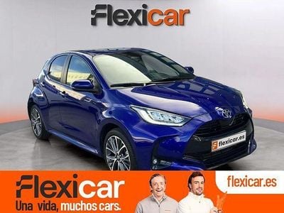 Usado Toyota Yaris Hybrid Plus 116 CV (85 kW) 2024 Azul