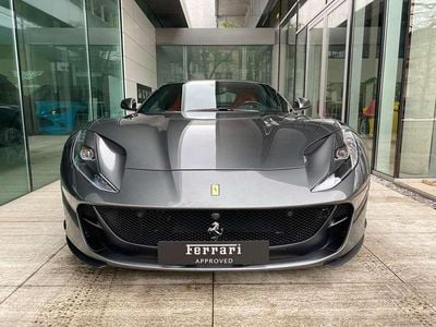 Usado Ferrari 812 799 CV (587 kW) 2019 Gris Coupe