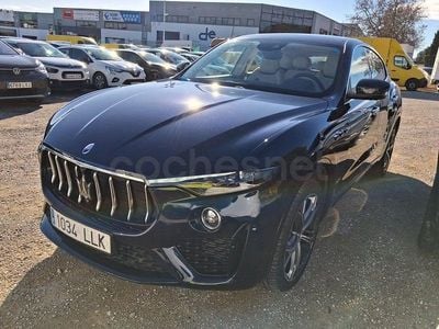 Usado Maserati Levante 275 CV (202 kW) 2020 Azul SUV