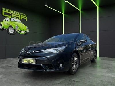 Usado Toyota Avensis Business Edition 143 CV (105 kW) 2017 Azul Berlina