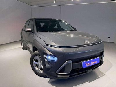 Usado Hyundai Kona 120 CV (88 kW) 2023 Gris SUV