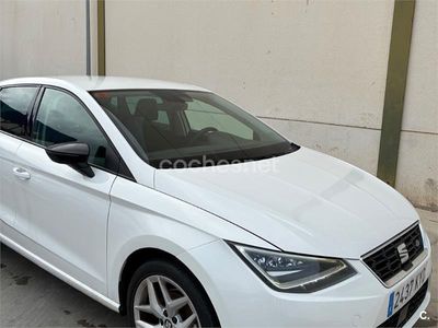 Usado Seat Ibiza FR 115 CV (84 kW) 2019 Blanco Utilitario