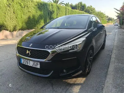 Usado DS Automobiles DS5 Style 181 CV (133 kW) 2015 Azul Utilitario