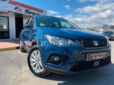 Używany Seat Arona Ecomotive 95 KM (69 kW) 2018 Niebieski SUV