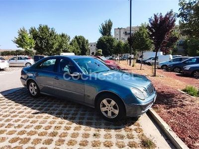 Mercedes E270