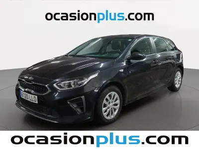 Usado Kia Ceed 120 CV (88 kW) 2020 Negro Utilitario