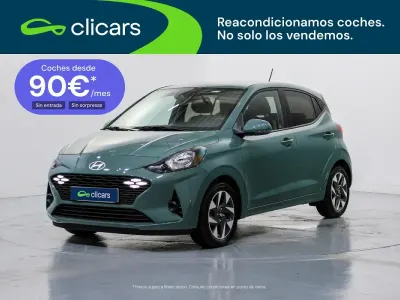 Usado Hyundai i10 67 CV (49 kW) 2024 Verde Utilitario