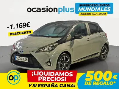Usado Toyota Yaris 100 CV (73 kW) 2018 Gris
