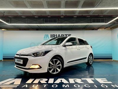 Usado Hyundai i20 84 CV (61 kW) 2018 Blanco Berlina