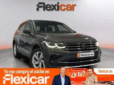 Usado VW Tiguan Life 245 CV (180 kW) 2021 Negro SUV
