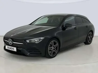 Usado Mercedes CLA200 Shooting Brake 150 CV (110 kW) 2022 Negro Familiar