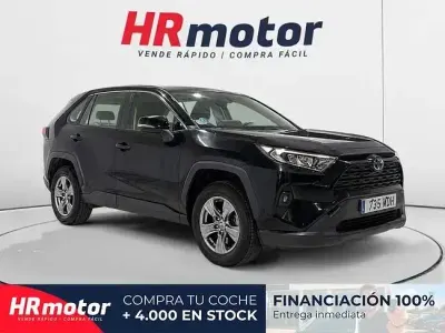 Begagnad Toyota RAV4 Hybrid Business Edition 222 HK (163 kW) 2023 Svart SUV
