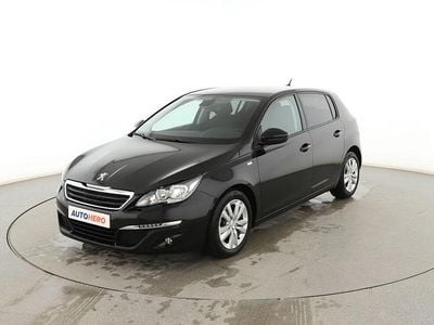 Usado Peugeot 308 Style 100 CV (73 kW) 2017 Negro Berlina