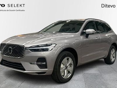 Usado Volvo XC60 Core 350 CV (257 kW) 2025 Gris / plata SUV