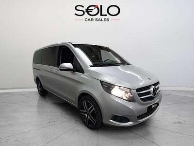 Usado Mercedes V250 Avantgarde 204 CV (150 kW) 2018 Gris / plata Monovolumen