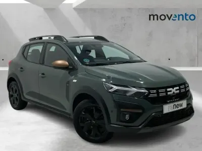 Käytetty Dacia Sandero Extreme 110 HP (80 kW) 2024 Vihreä Sedan