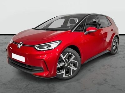 Usado VW ID.3 Pro 150 kW (204 CV) 2024 Rojo intenso metalizado con techo negro Utilitario