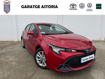 Usado Toyota Corolla Active 140 CV (102 kW) 2024 Granate Berlina