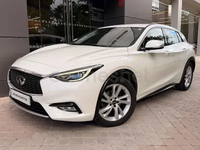 Usado Infiniti Q30