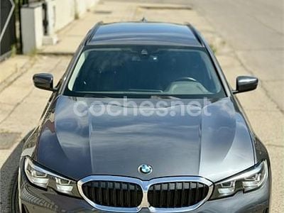 Usado BMW 318 Advantage 150 CV (110 kW) 2021 Gris / plata Berlina