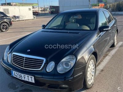 Mercedes E320