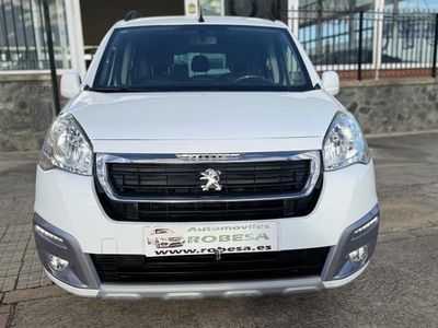 Usado Peugeot Partner Tepee Style 100 CV (73 kW) 2018 Monovolumen