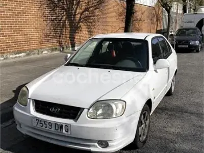 Usado Hyundai Accent GLS 81 CV (59 kW) 2006 Blanco Berlina