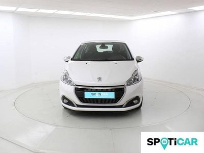 Usado Peugeot 208 Allure 100 CV (73 kW) 2016 Blanco Utilitario