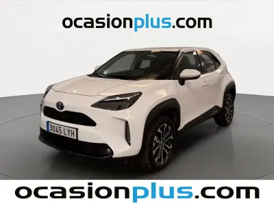 Używany Toyota Yaris Hybrid Active 116 KM (85 kW) 2022 Biały SUV