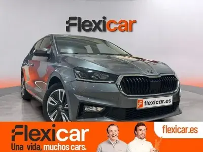 Usado Skoda Fabia Style 150 CV (110 kW) 2022 Gris Utilitario