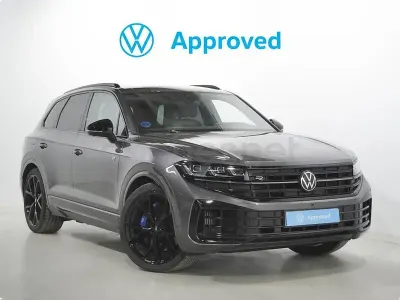 Usado VW Touareg R 462 CV (339 kW) 2025 Gris / plata SUV