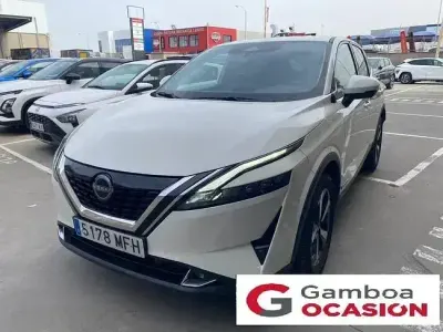 Usado Nissan Qashqai N-Connecta 190 CV (139 kW) 2023 Blanco SUV
