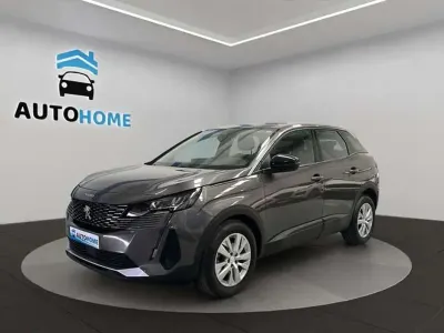 Usado Peugeot 3008 Active 131 CV (96 kW) 2022 Gris SUV