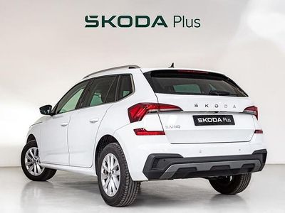 Usado Skoda Kamiq Selection 115 CV (84 kW) 2025 Blanco SUV