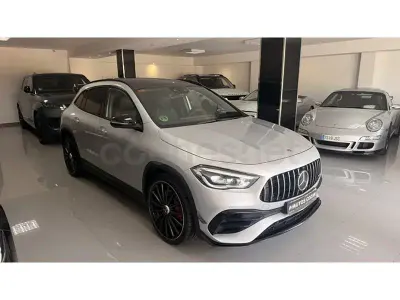 Usado Mercedes GLA45 AMG 421 CV (309 kW) 2021 Gris / plata SUV