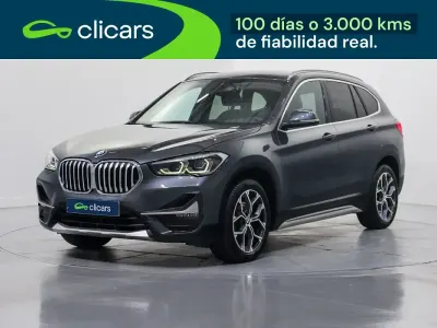 Begagnad BMW X1 140 HK (102 kW) 2022 Grå SUV