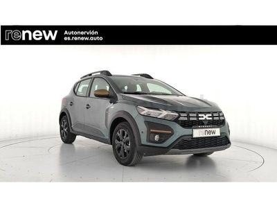 Usado Dacia Sandero Extreme 101 CV (74 kW) 2025 Verde Berlina