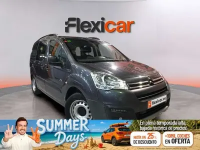 Usado Citroën Berlingo Feel 100 CV (73 kW) 2017 Gris Monovolumen