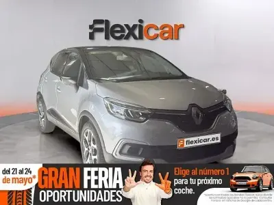 Usado Renault Captur Intens 90 CV (66 kW) 2018 Gris SUV
