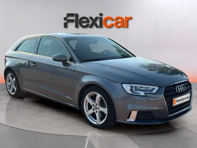 Usado Audi A3 Sport 110 CV (80 kW) 2017 Gris Berlina