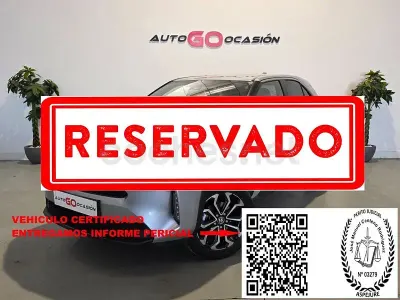 Usado Toyota Yaris Cross Connect Style 116 CV (85 kW) 2022 Gris / plata SUV