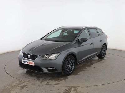 Usado Seat Leon CONNECT 125 CV (91 kW) 2016 Gris Familiar