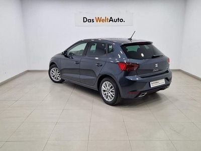 Usado Seat Ibiza FR 115 CV (84 kW) 2025 Gris Utilitario