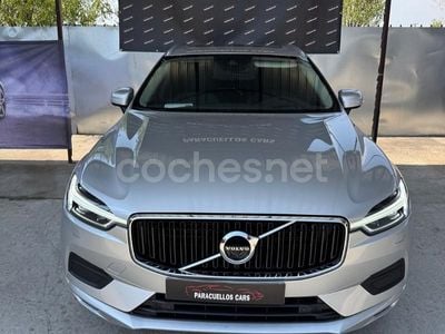 Gris / plata Usado 2020 Volvo XC60 Momentum SUV | 31.900 € (Precio justo)