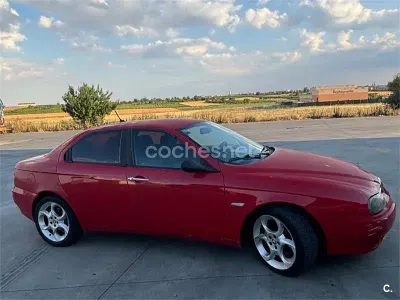 Usado Alfa Romeo 156 Progression 110 CV (80 kW) 2002 Rojo Berlina