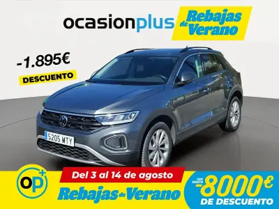 Usado VW T-Roc Life 115 CV (84 kW) 2024 Gris / plata SUV