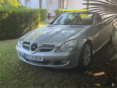 Usado Mercedes SLK200 163 CV (119 kW) 2004 Gris / plata Descapotable