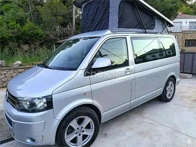 Usado VW Multivan Startline 140 CV (102 kW) 2011 Gris / plata Monovolumen