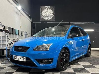 Używany Ford Focus ST 225 KM (165 kW) 2007 Niebieski Sedan/Limuzyna